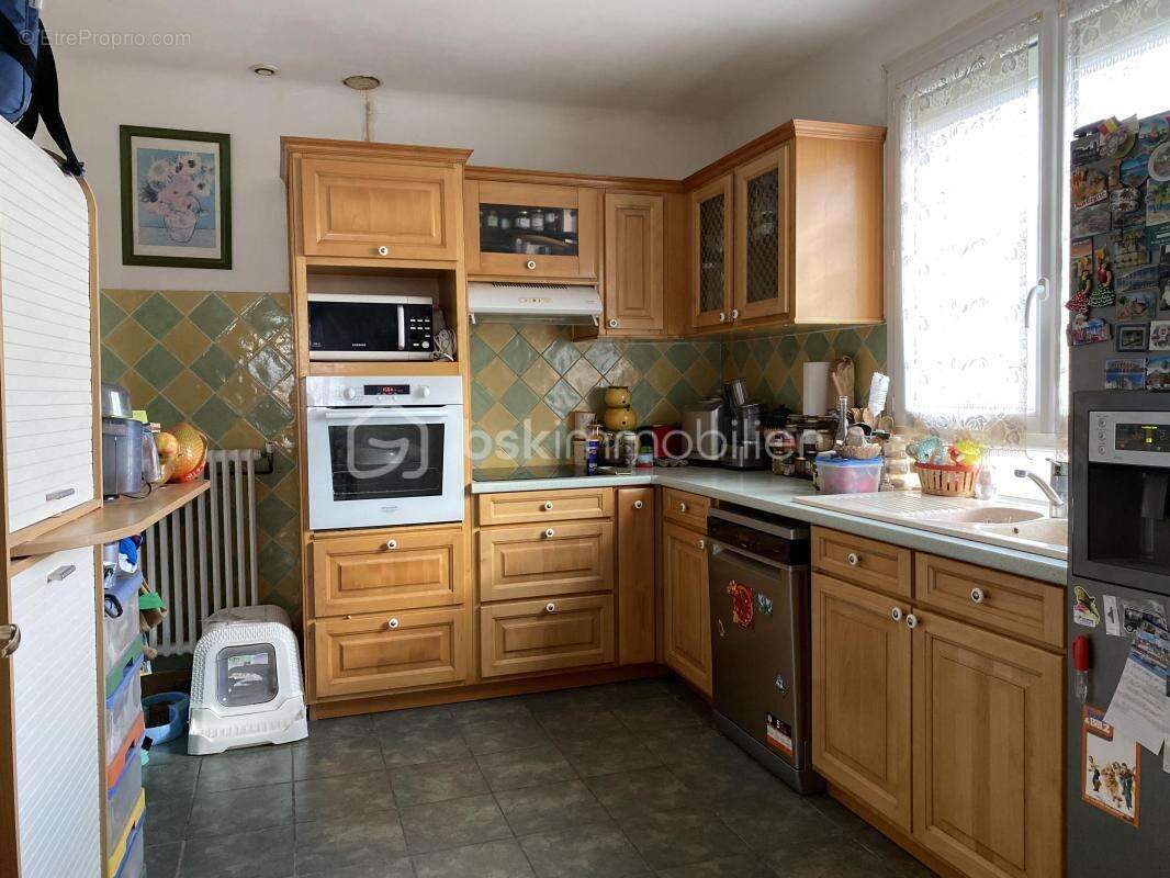 Maison à SAINTRY-SUR-SEINE