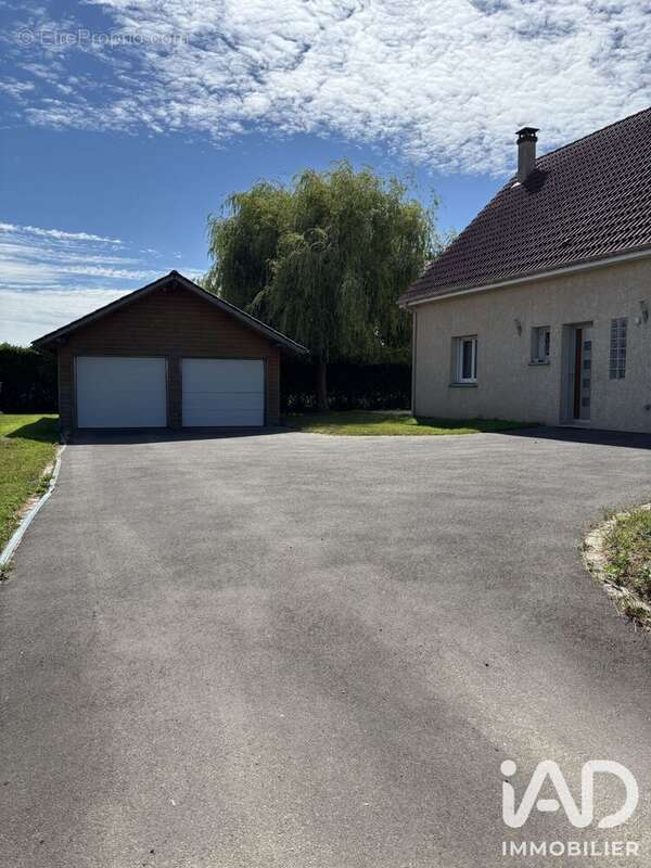 Photo 4 - Maison à THIERVILLE