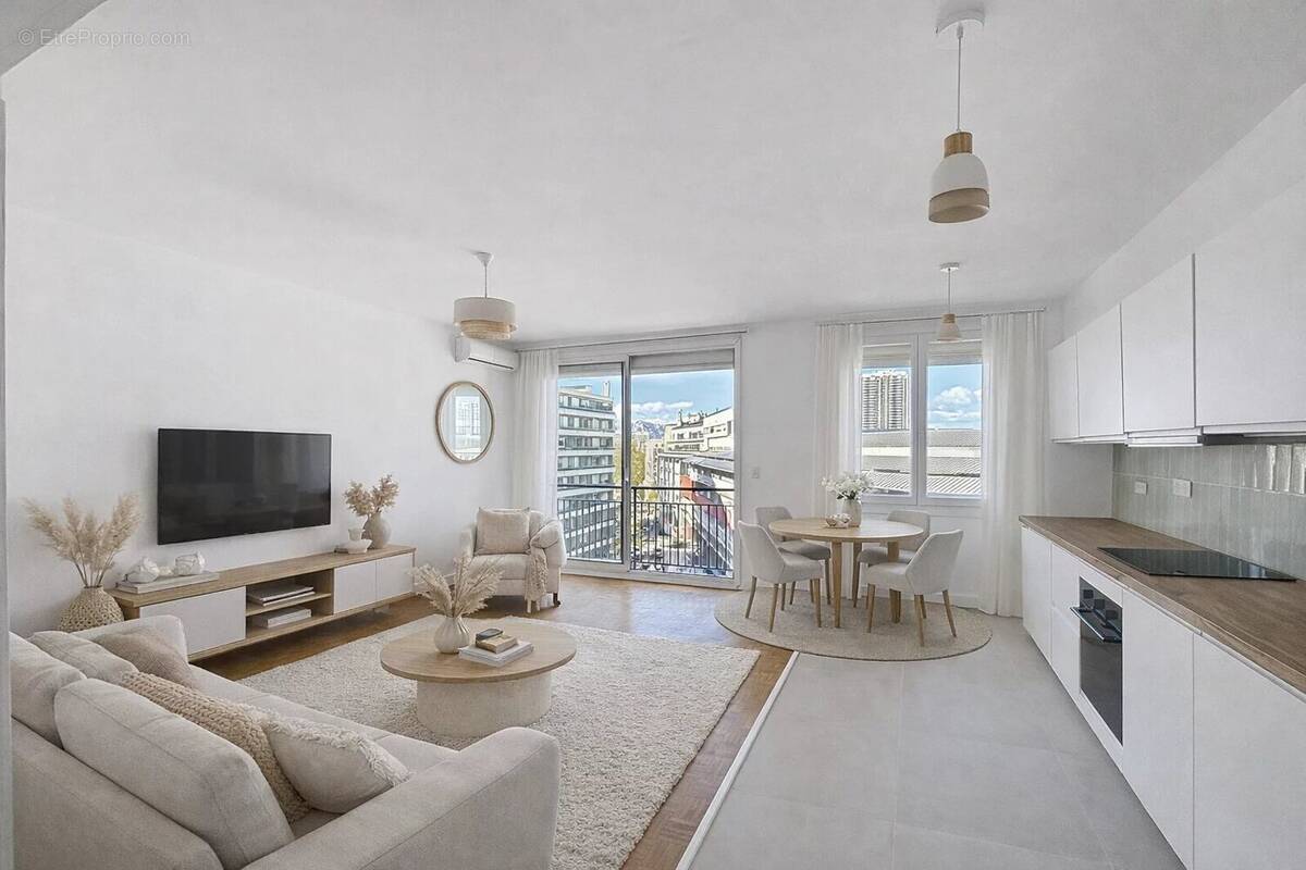 Appartement à MARSEILLE-8E
