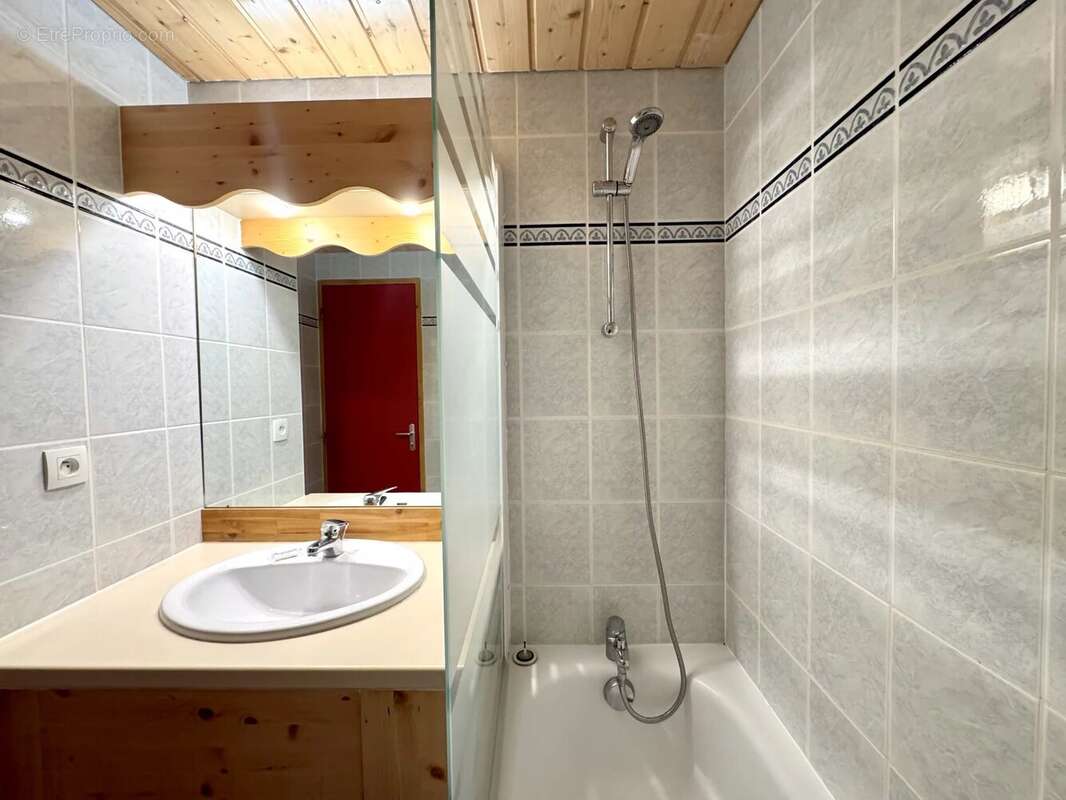 Appartement à AVRIEUX