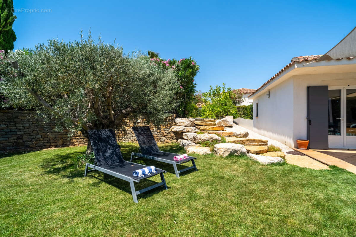 Maison à SIX-FOURS-LES-PLAGES