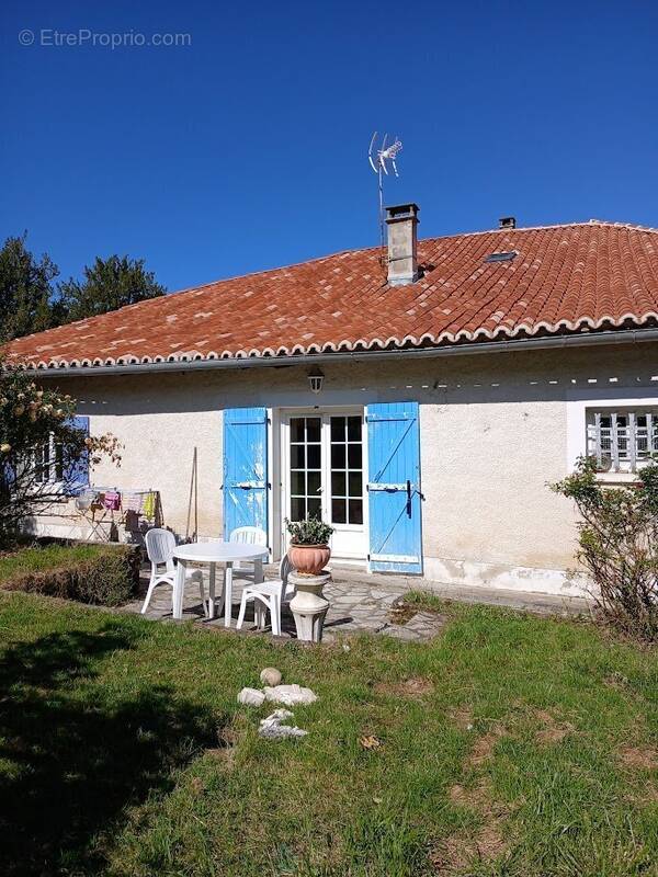 Maison à TOCANE-SAINT-APRE