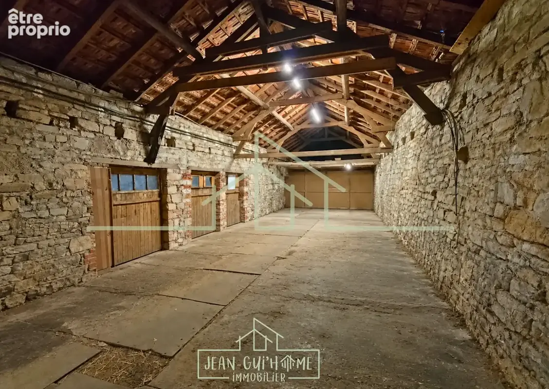 Maison rénovée 175m2 - 4 chambres - 2086m2 de terrain - photo 4