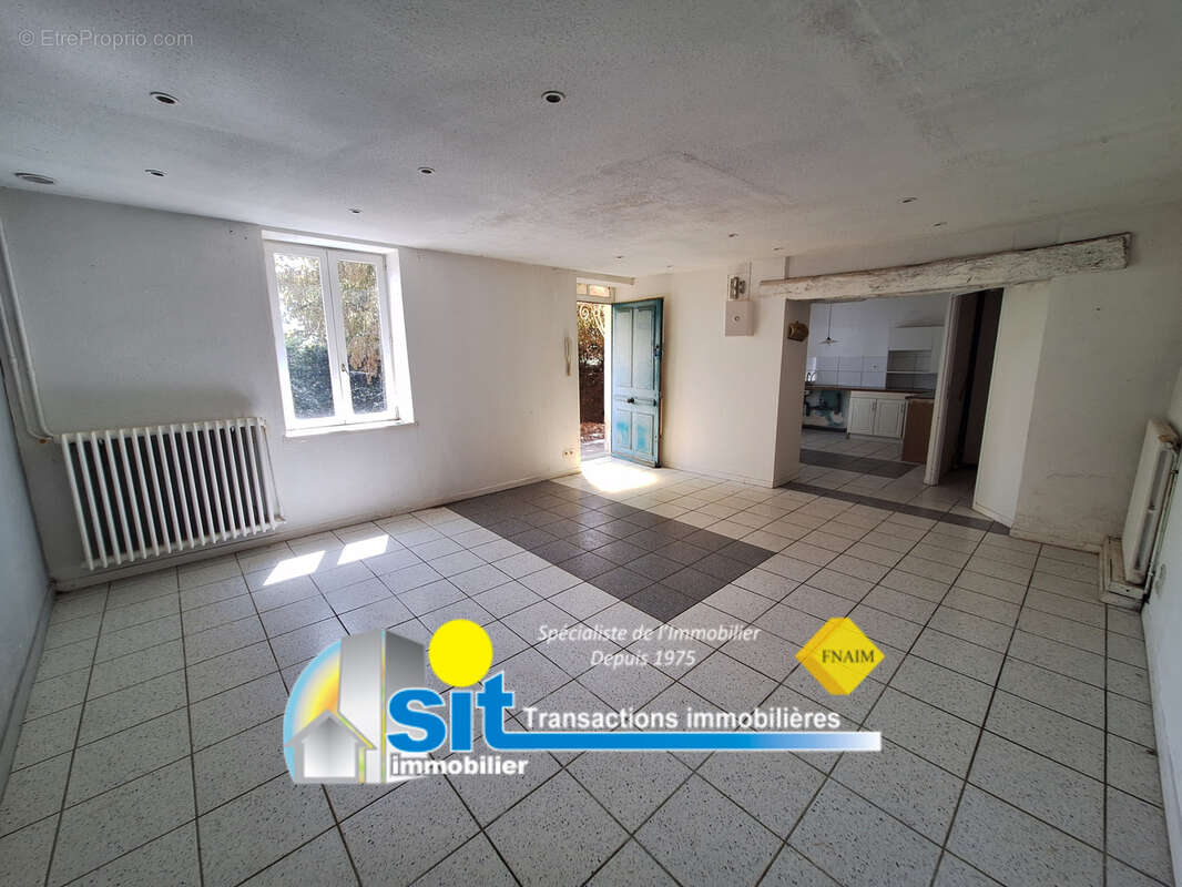 Maison à CHONAS-L&#039;AMBALLAN