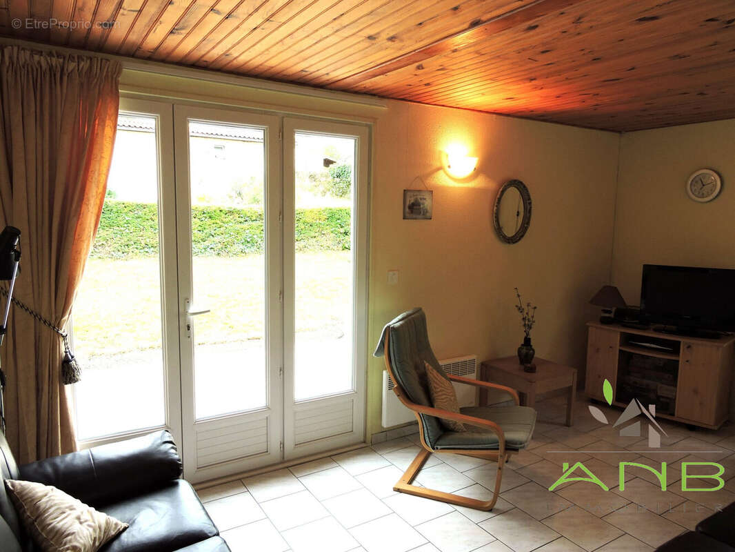 Maison 48 m² à Ecuras  - photo 6