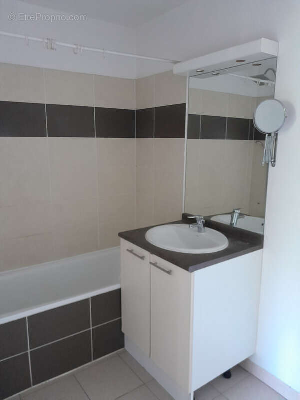 Appartement t2 avec terrasse et parking - photo 6