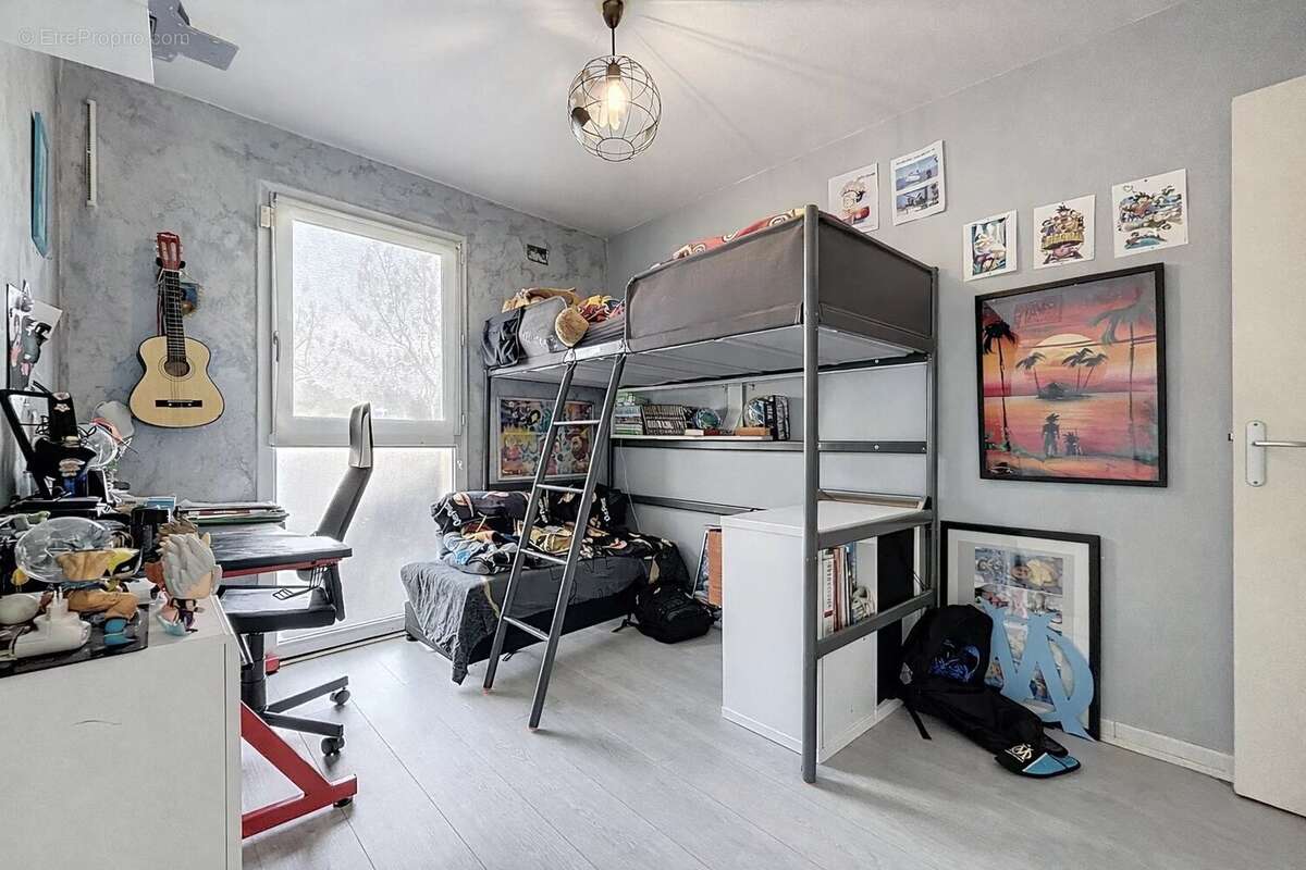 Appartement à MARSEILLE-14E