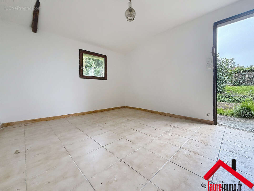 Maison à Voutezac en Corrèze - photo 14