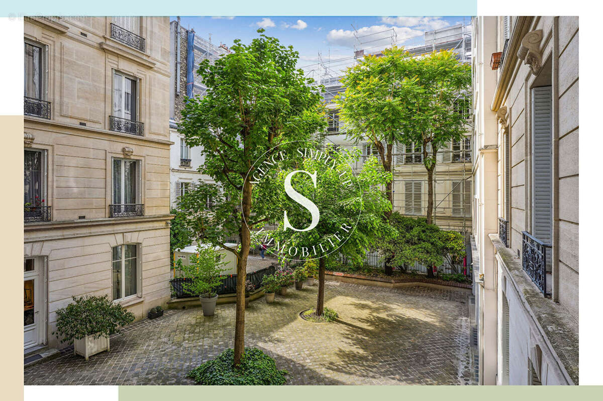Appartement à PARIS-6E