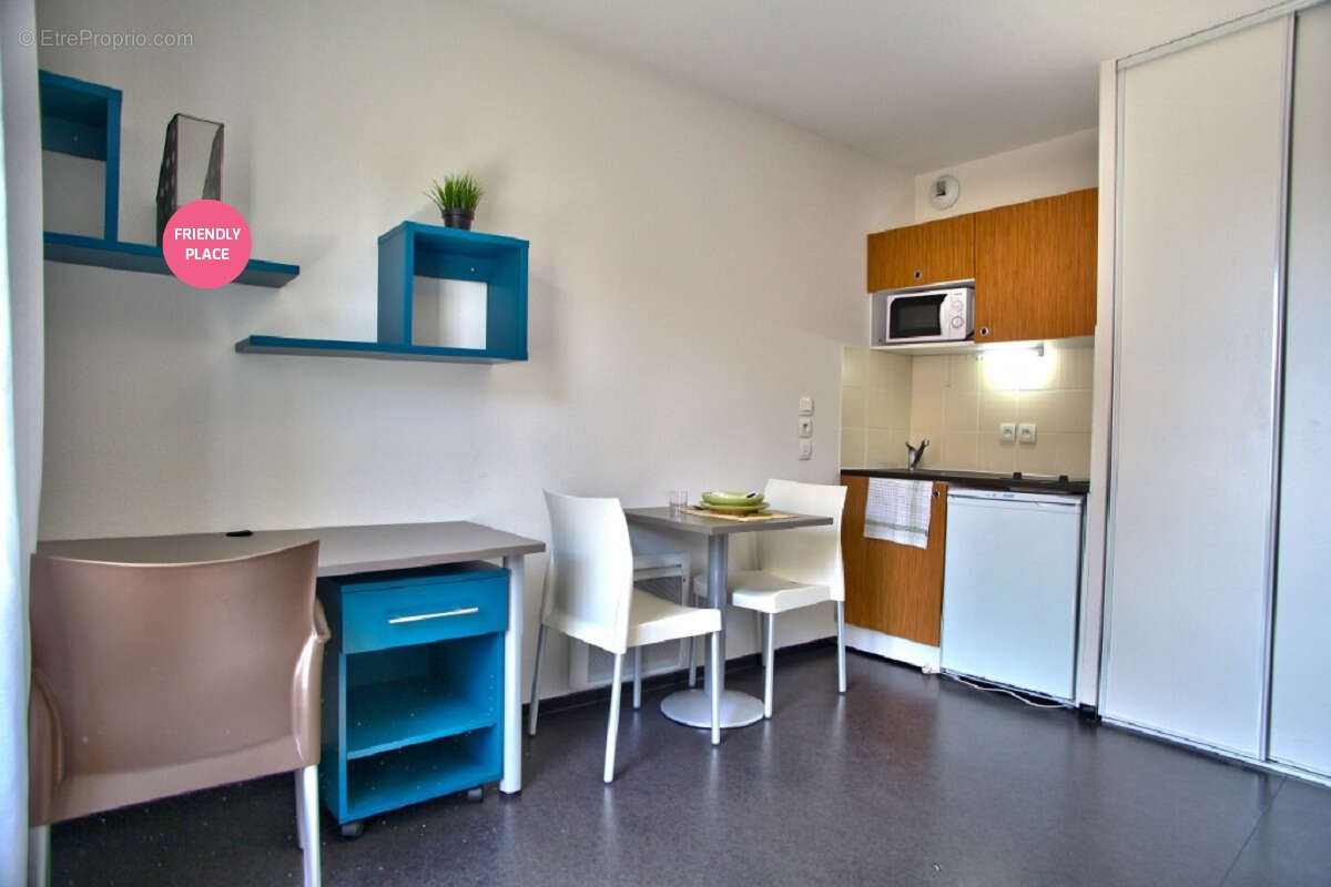 Appartement à MARSEILLE-3E