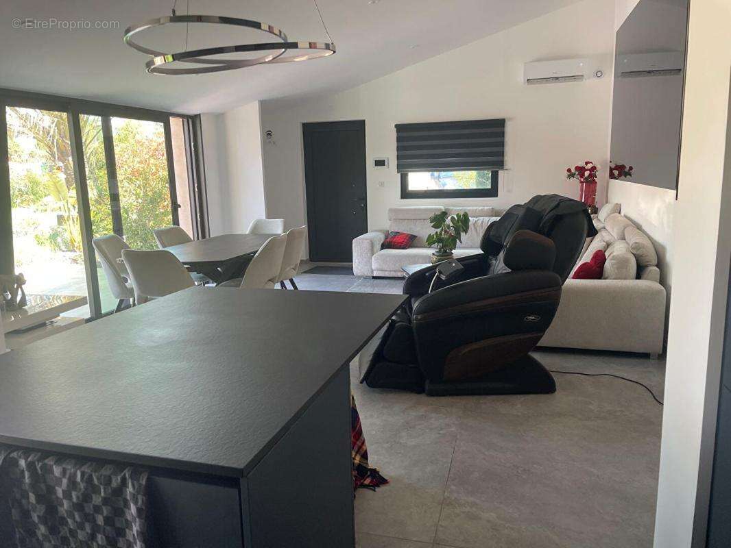 Maison à SANARY-SUR-MER