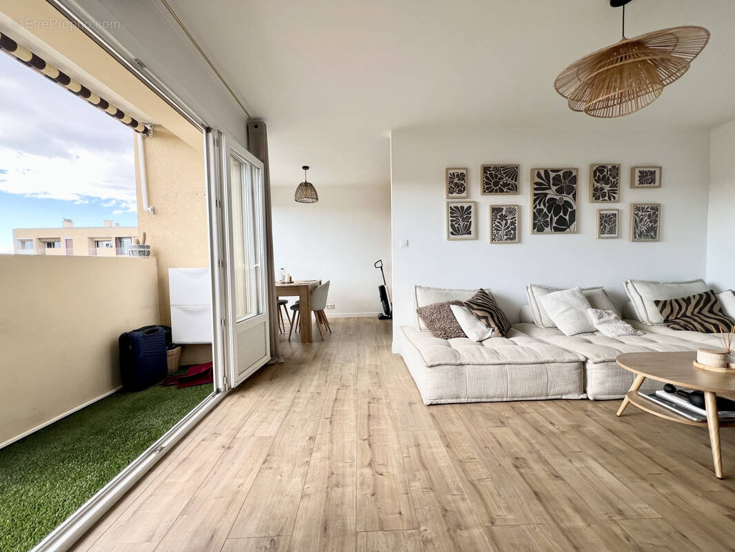 Appartement à LA VALETTE-DU-VAR