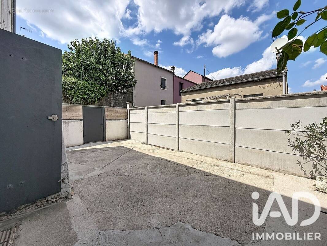 Photo 1 - Appartement à VILLEJUIF