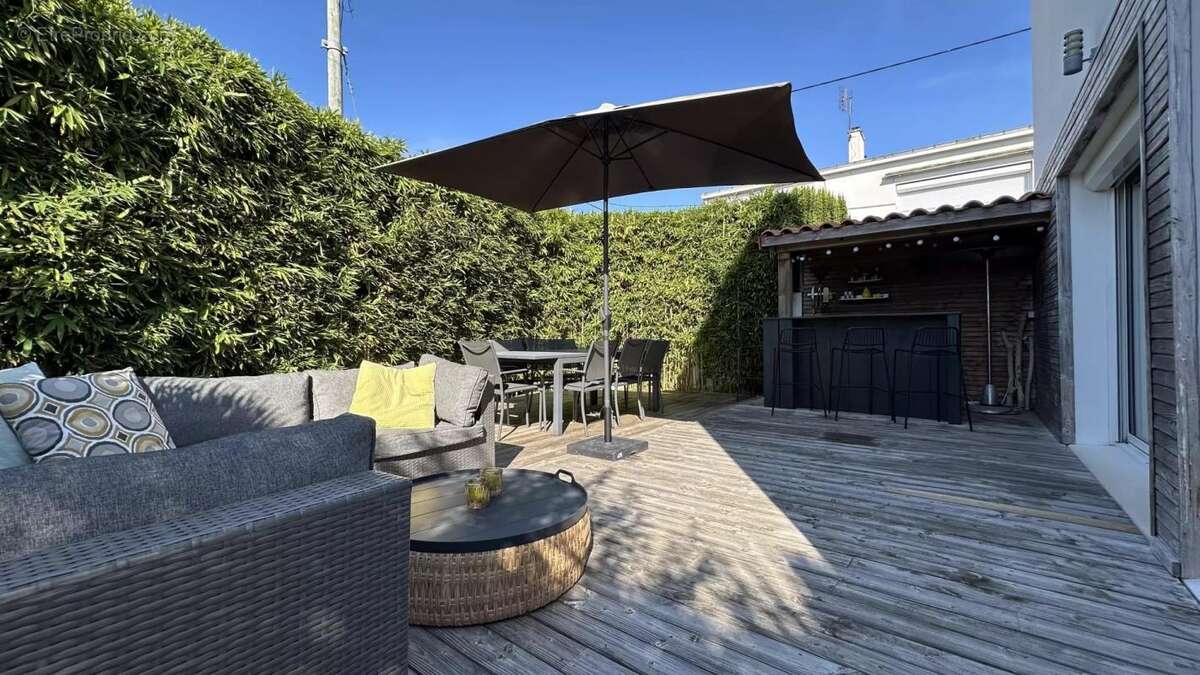 Maison à LA ROCHELLE