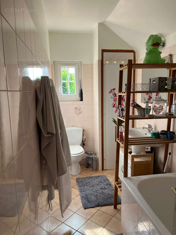 Maison à SAINT-ILLIERS-LE-BOIS