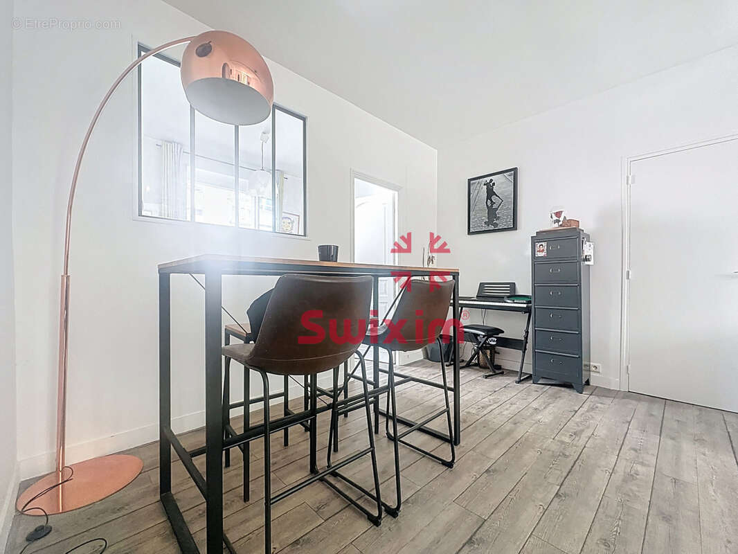 Appartement à PARIS-20E