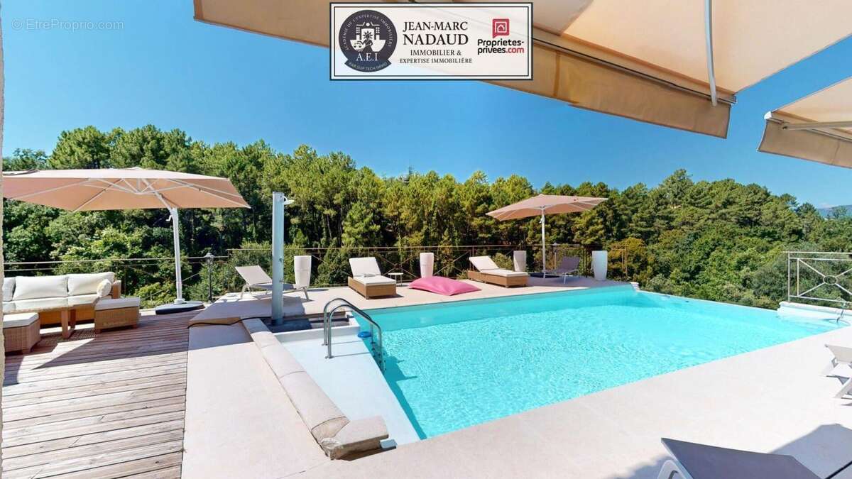 Maison à MONTAUROUX
