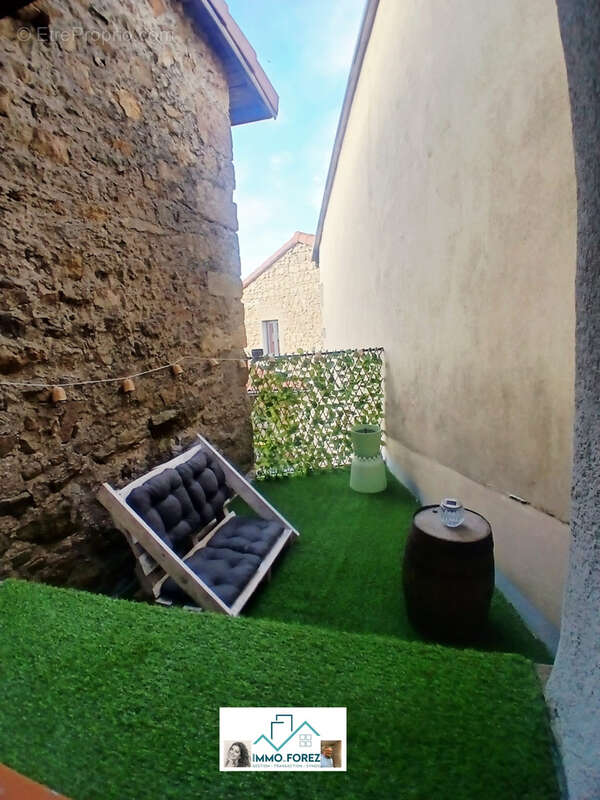 Maison à ROZIER-COTES-D'AUREC