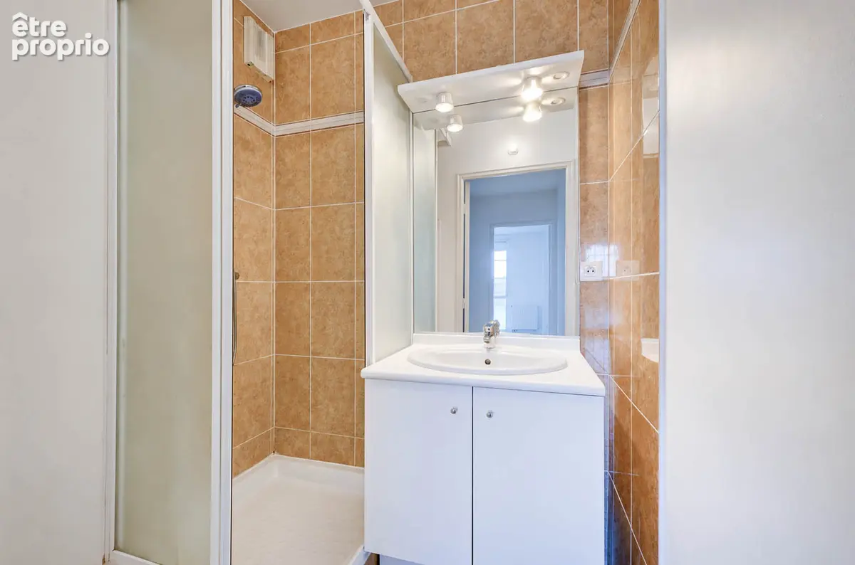 Appartement T5  90m2, garage 30 m2 et ascenseur - photo 10