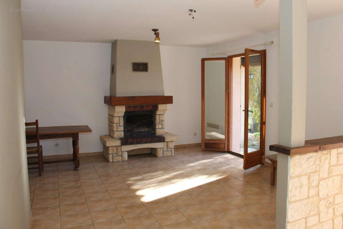 Maison à BANON