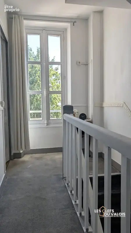 Maison 99 m² à Crepy-En-Valois  - photo 4