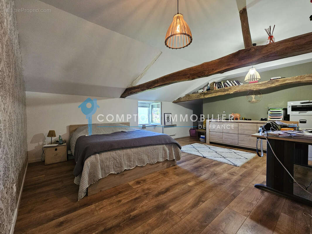 A vendre- Martres de rivière 31210 - Maison corps de ferme rénové T4 de 165 m2 avec dépendances - photo 5