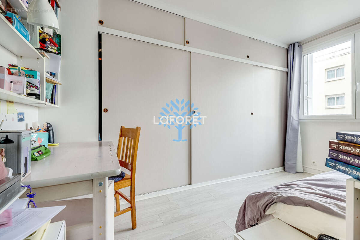 Appartement à PARIS-20E