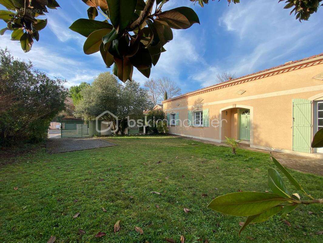 Maison à LE HAILLAN