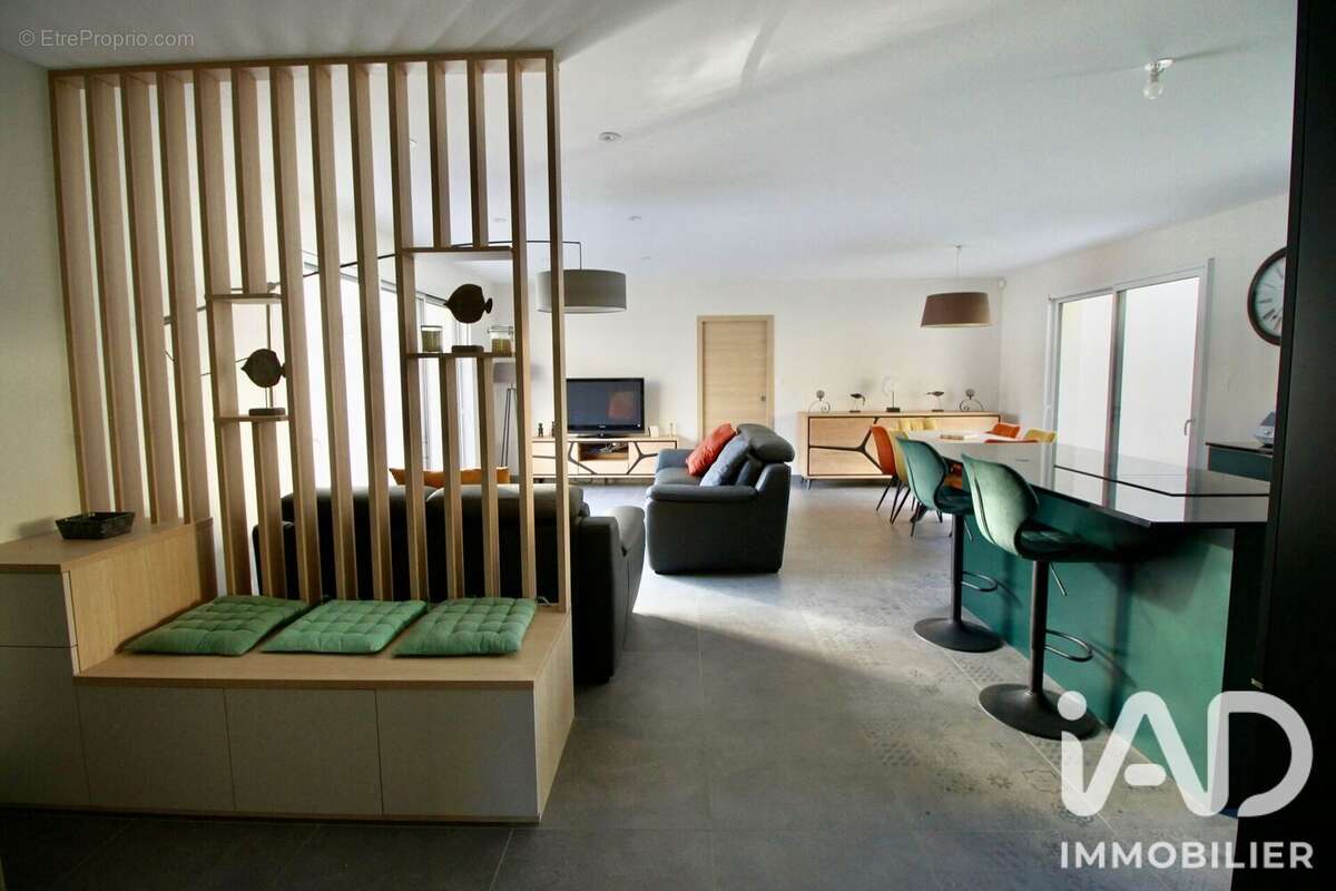 Maison 131 m² à Ferel  - photo 6