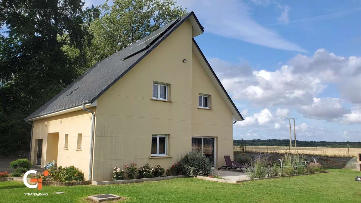 Maison à LONGUEVILLE-SUR-SCIE