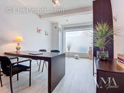 Commerce à LIMONEST