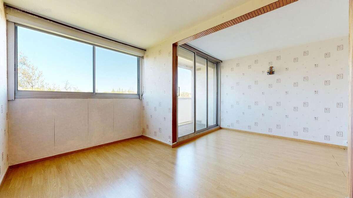 Appartement à SAVIGNY-SUR-ORGE