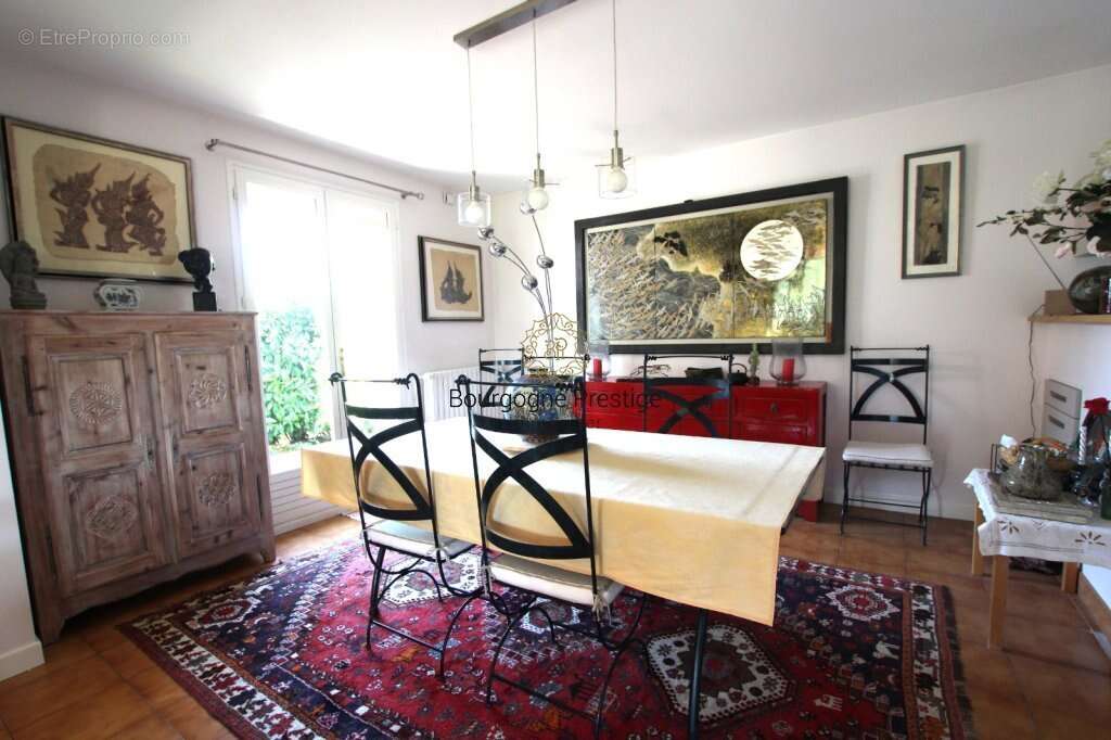 Maison à TOURNUS