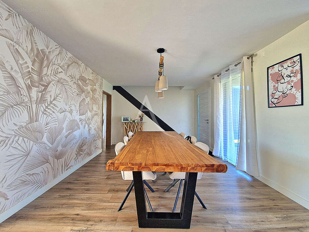 Maison Soeurdres 7 pièce(s) 169 m2 - photo 8
