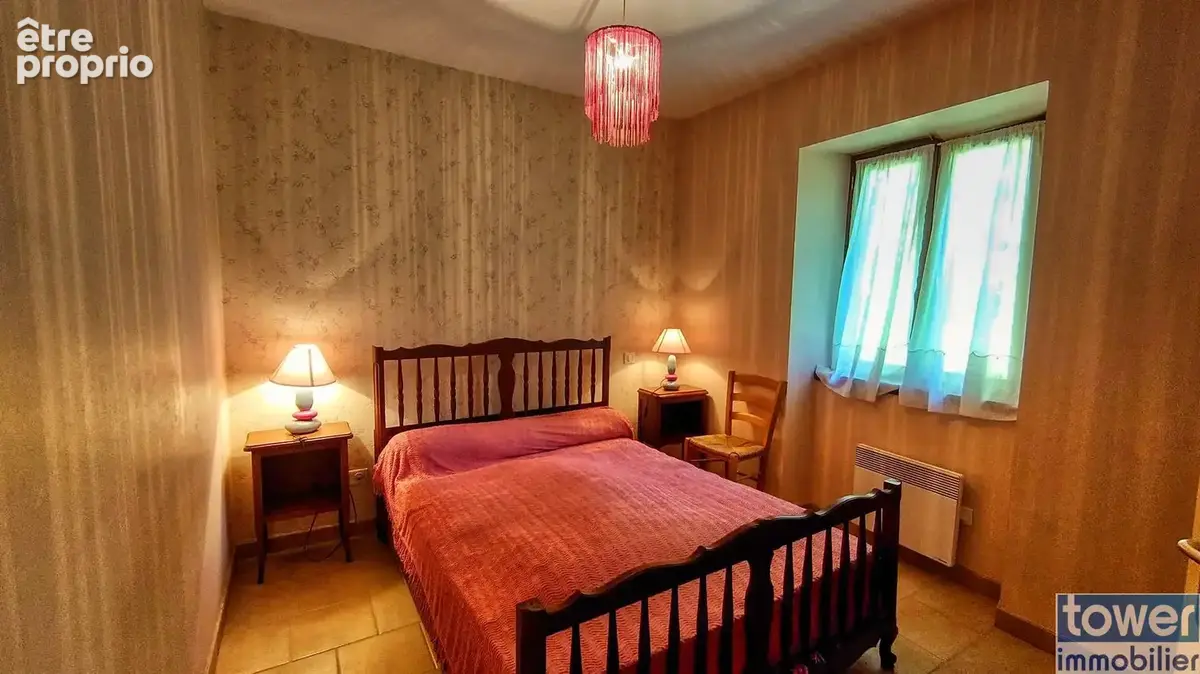 Plain pied maison en pierre avec source. 71 m2  et ses depedances 2 kms centre prayssac - photo 9