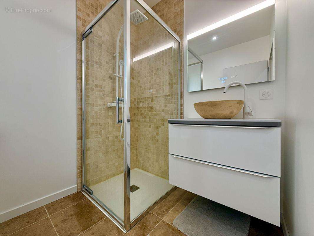 Maison à FRENOUVILLE