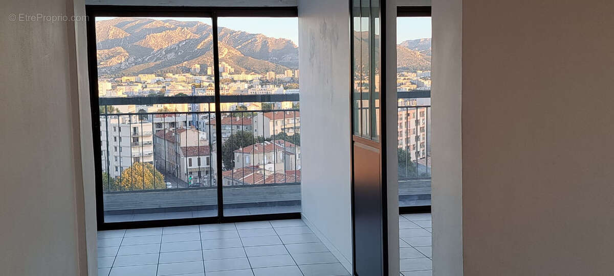 Appartement à MARSEILLE-10E