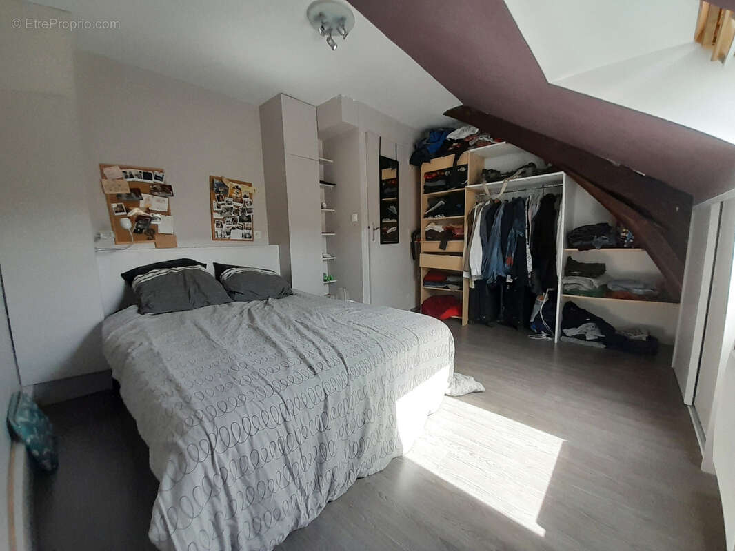 Appartement à AUNEAU