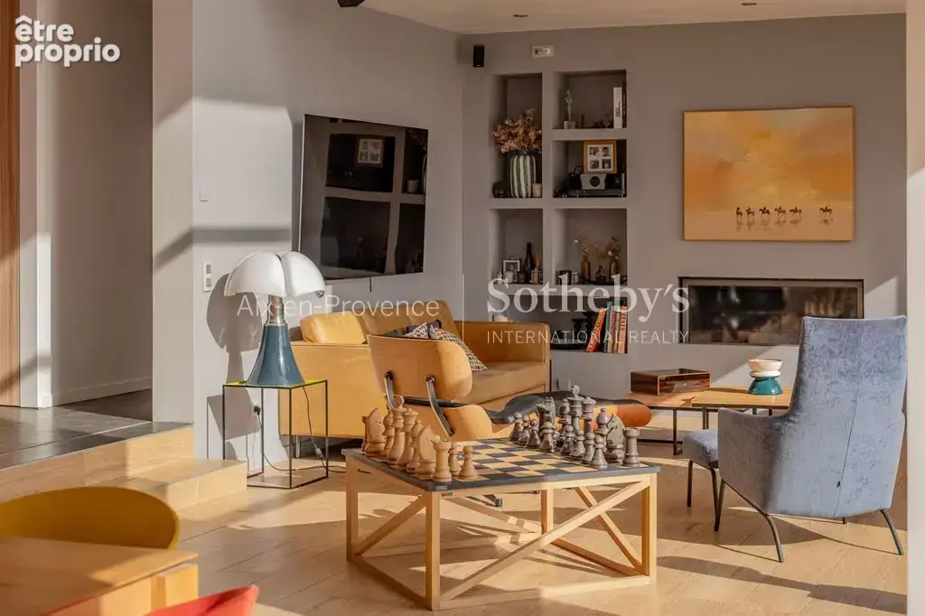 Propriété contemporaine de 250 m² sur un terrain arboré de 4 000 m² - photo 4