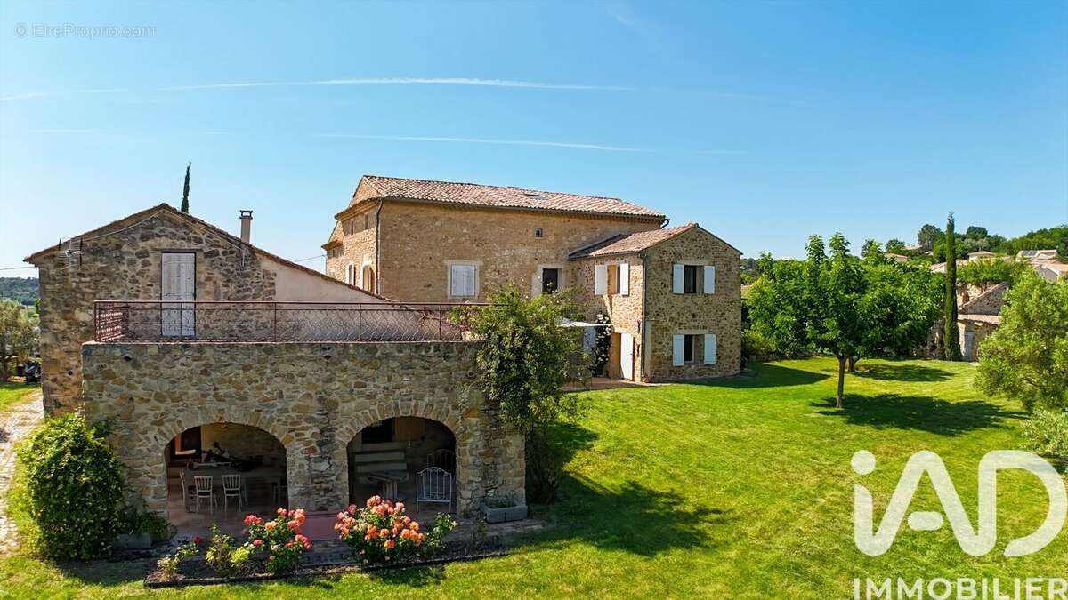 Maison 490 m² à Saint-Michel-D'euzet  - photo 3