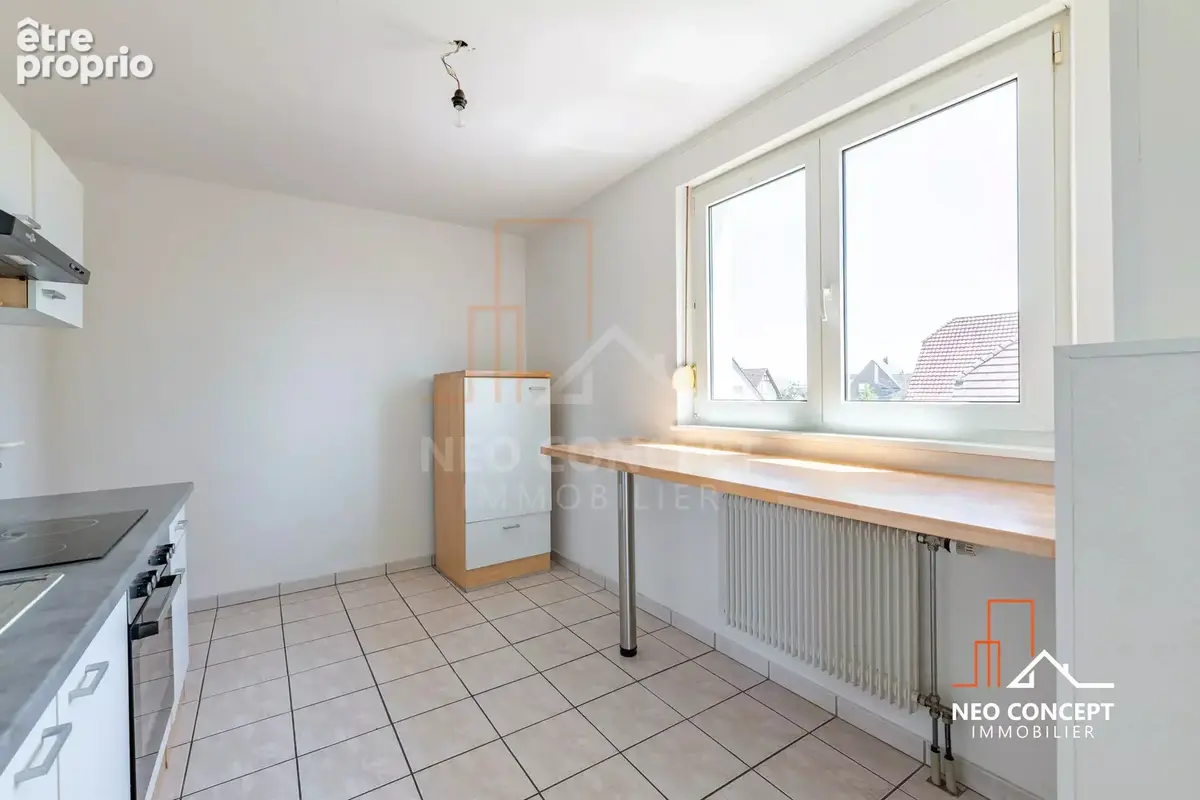 Beau 4 pièces de 81 m2 loi carrez avec terrasse, garage, cave et parking sis Hoerdt. - photo 7