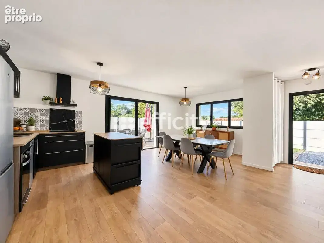 Maison 7 pièces 171 m² à vendre à Lanton (33138) - photo 3