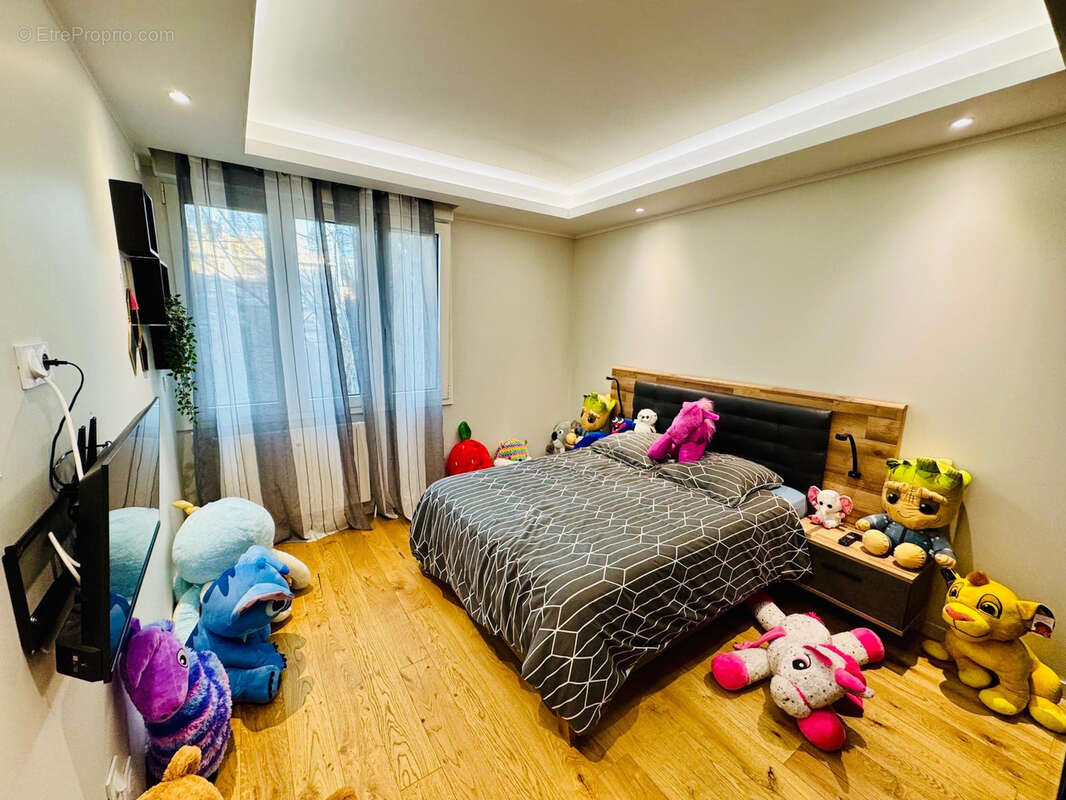 Grenoble stop affaire , unique    magnifique t4 120 m2 refait neuf - photo 7