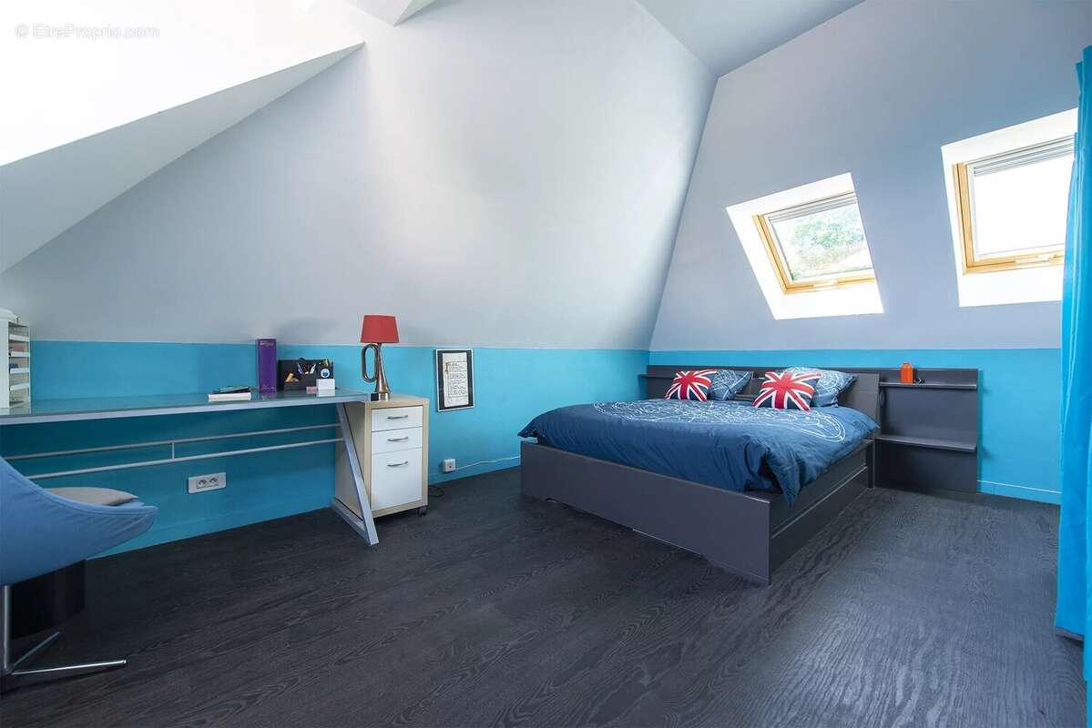 Propriété de caractère paisible de 210m2 habitable - photo 10