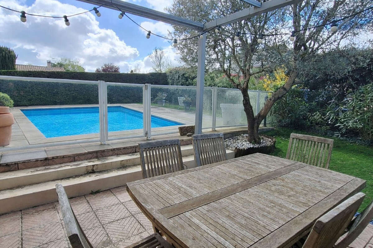 Maison 187m² à saint-geniès-bellevue - photo 8