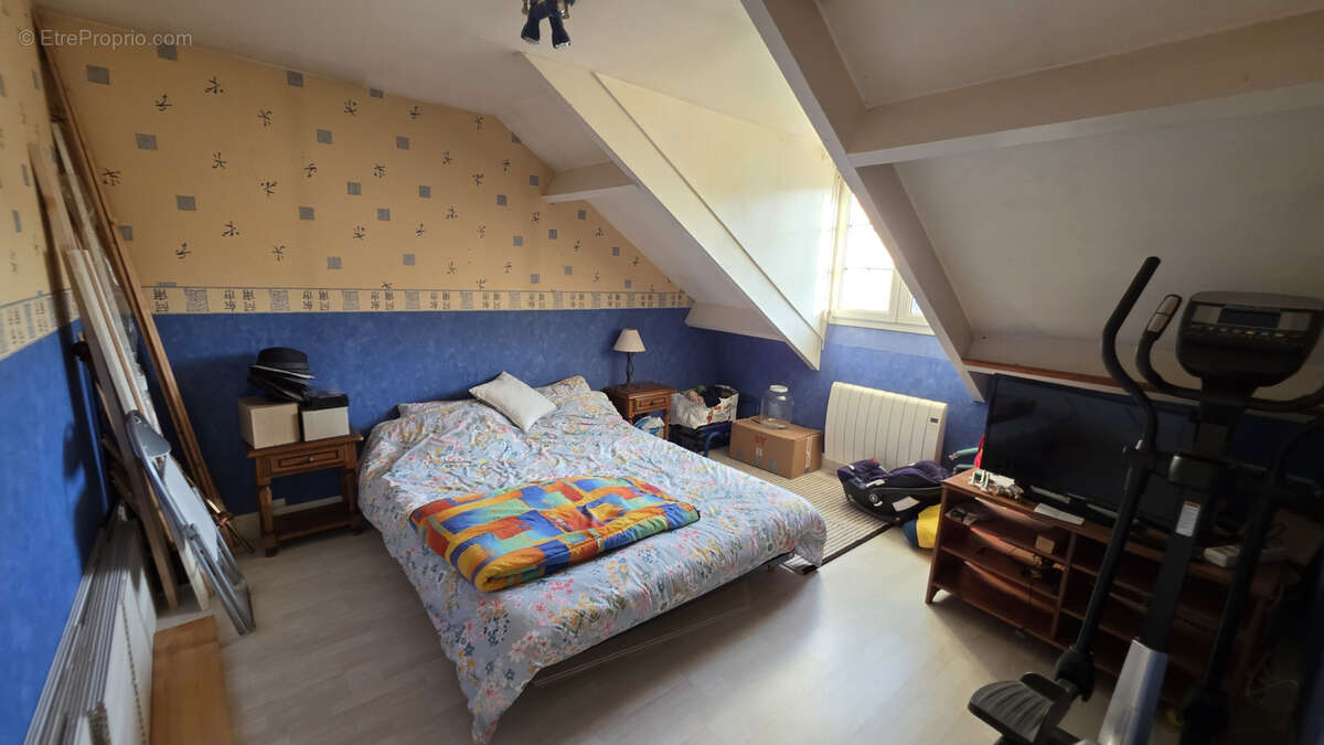 Maison à TREMBLAY-EN-FRANCE