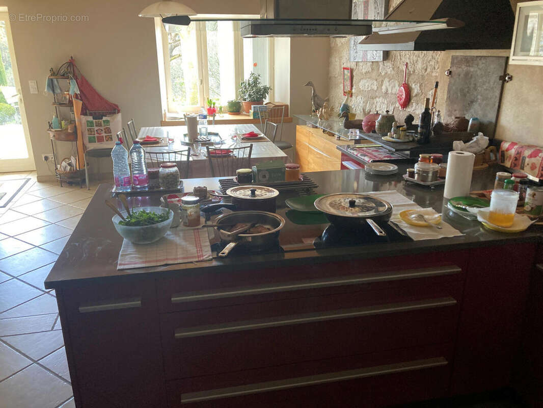 cuisine rdc 2 - Maison à CAHORS