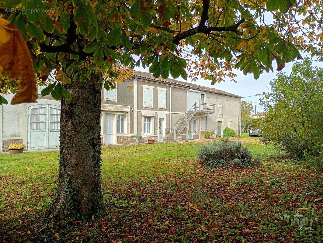 Appartement à HOULETTE