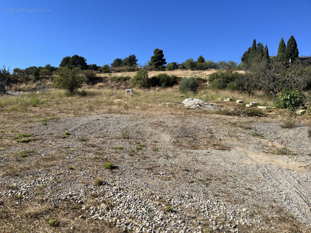 A vendre terrain constructible  de 1440m2  proche limoux - photo 2