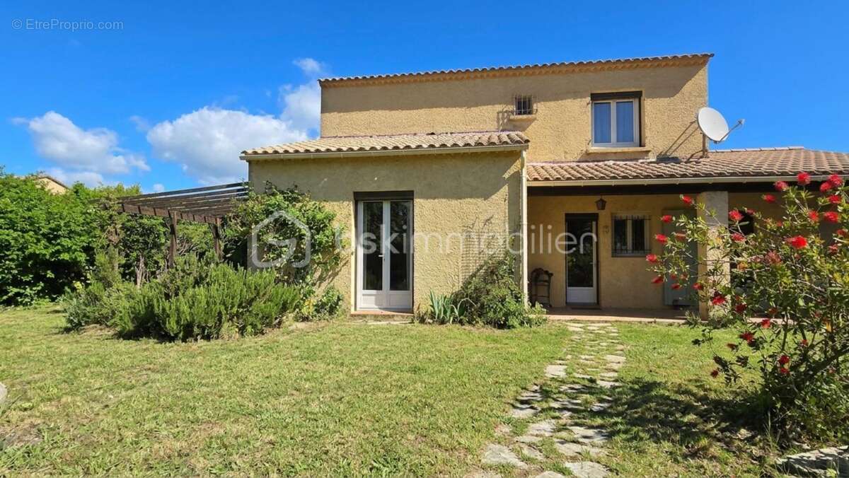 Maison à BAGNOLS-SUR-CEZE